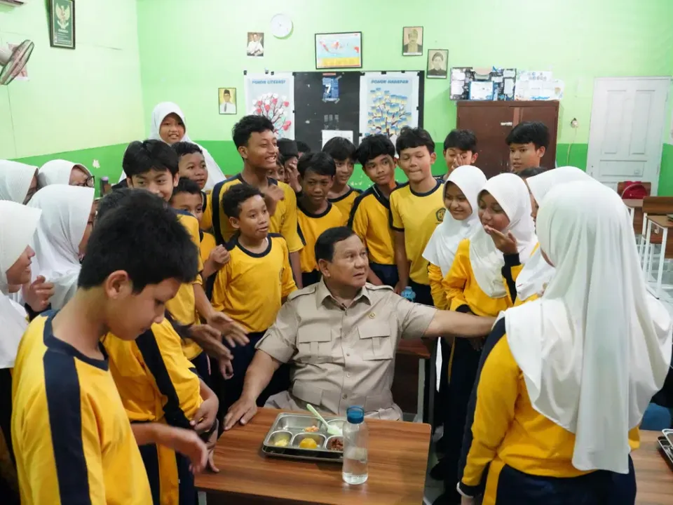 Kemdikti Saintek Usut Temuan Awal Skandal Naskah SSRN yang Catut Nama Prabowo