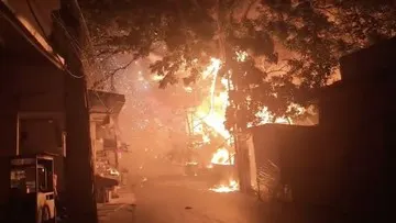 Pabrik Mebel di Kalideres Jakbar Kebakaran, 23 Unit Damkar dan 115 Personel Dikerahkan