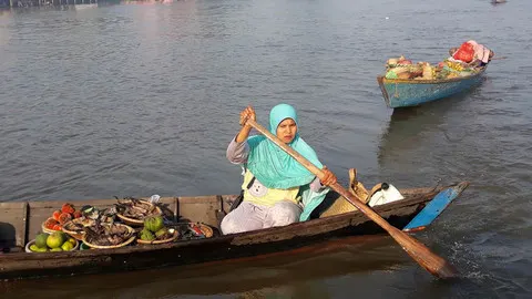 Pelajaran dari Sungai Barito, Menjaga Keseimbangan Alam di Kalimantan