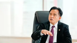 Menko Yusril Soal Buku Islam ala Prabowo, Hanya Diwawancarai, Bukan Penulis