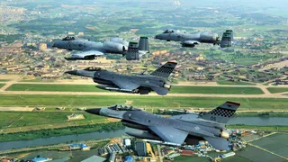 Jet Tempur F-35 & EA-37 B NATO Mendadak 'Kepung' Wilayah Rusia
