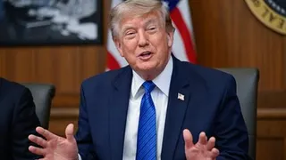 Trump Kritik Keuntungan Besar Exxon dan Chevron di Tengah Lonjakan Harga Minyak