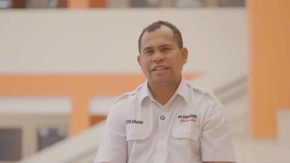 Tinggalkan Kenyamanan Demi Anak - Anak Sekolah Rakyat, Kiprah Pengabdian Sulaiman Sulang di Malang