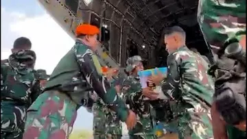 TNI AU Kirim Bantuan untuk Korban Terdampak Gempa NTT