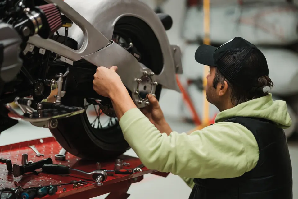 8 Penyebab Klakson Motor Korslet