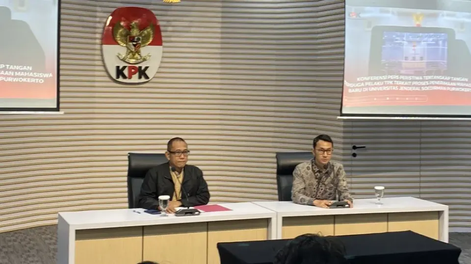KPK Tetapkan Rektor dan Wakil Rektor Unsoed Tersangka Suap Mahasiswa Baru Kedokteran