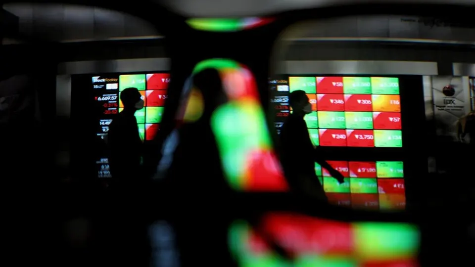 Investor Asing Rotasi Portofolio ke Saham Bank BUMN di Tengah Pelemahan IHSG