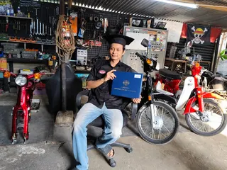 Kisah Dana di Sleman, Lulus Kuliah dari Hasil Restorasi Motor Lawas dan Buka Lapangan Kerja