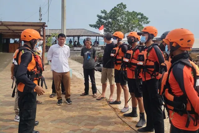 SAR Kerahkan 2 Drone Termal Cari 5 Wartawan Hilang di Sekitar Anak Krakatau