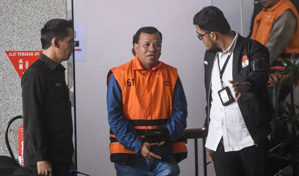 KPK Usut Dugaan Pemotongan Penghasilan Pegawai Pemkab Kuansing hingga 50 Persen
