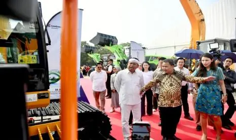 Pabrik Alat Berat Listrik Pertama di Indonesia Mulai Dibangun di Karawang, Target Tekan Biaya Infrastruktur