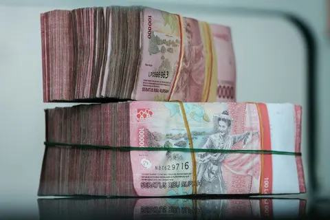 Strategi Bank Indonesia Menjaga Stabilitas Rupiah Tanpa Mengorbankan Sektor Riil