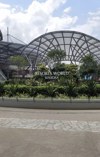 Universal Studios dan Oceanarium RWS Jadi Destinasi Singapura Paling Diminati Wisatawan