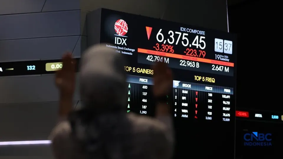 Chandra Asri Tingkatkan Free Float Saham Jadi 25,7%