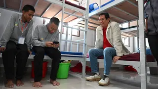 Menteri Keuangan Purbaya Tinjau Kesiapan Sekolah Rakyat Terintegrasi 2 di Surabaya