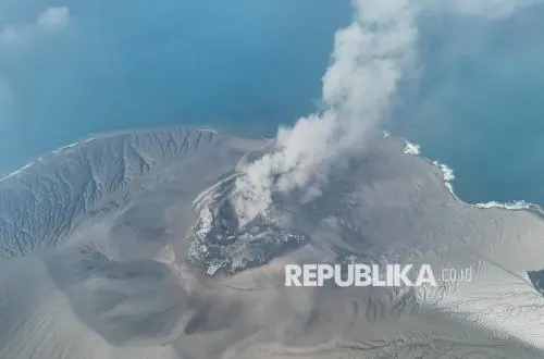 Status Gunung Anak Krakatau Tetap Siaga Level III, Radius Aman Ditetapkan 3 Kilometer