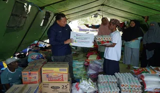 Bantuan Kemanusiaan untuk Masyarakat Terdampak Gempa NTT Disalurkan Melalui Posko BUMN