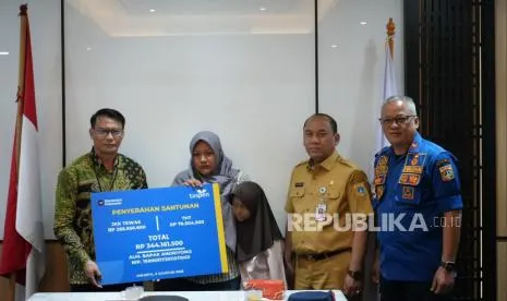 TASPEN Serahkan Manfaat JKK dan THT Rp344 Juta kepada Keluarga Petugas Damkar DKI Jakarta yang Gugur