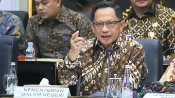 Penyebab Keuangan Ratusan Pemda Tersendat dan Nasib Gaji PPPK