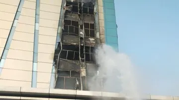 Hotel Pullman di Jakarta Barat Kebakaran, 14 Unit Mobil Pemadam Dikerahkan