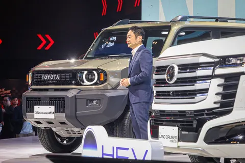 Debut Toyota Land Cruiser FJ dan Deretan Mobil Baru di GIIAS 2026