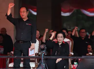 Makna Atribut Pro Mega pada Peringatan 30 Tahun Tragedi Kudatuli