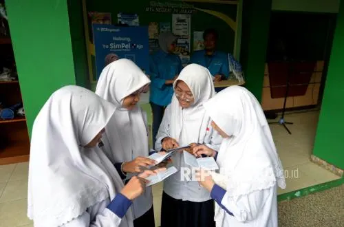 OJK, Pembukaan Rekening Massal Strategis Perkuat Inklusi dan Literasi Keuangan