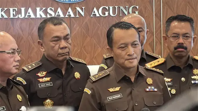 Tim 9 Pimpinan Rudi Margono Usut Kasus Dugaan Korupsi Mantan Jampidsus