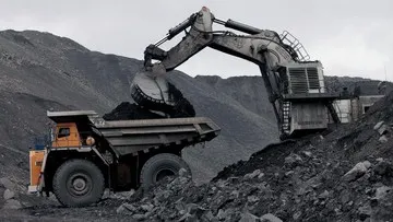 Bahlil Sentil Negara yang Dorong Energi Bersih tapi Borong Batu Bara RI