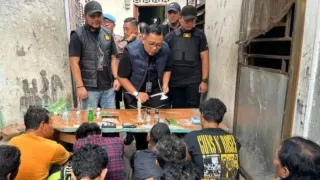 Polisi Gerebek 2 Sarang Narkoba di Medan, Sembilan Orang Diamankan
