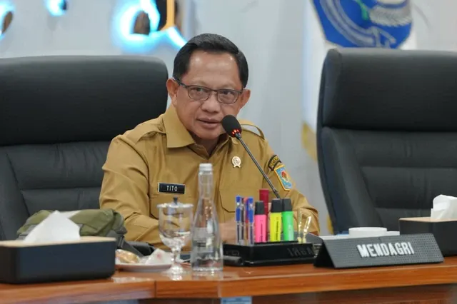 Mendagri Minta Pemda Segera Penuhi Kebutuhan Warga Terdampak Gempa NTT