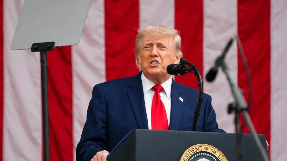 Pemerintahan Trump Kembalikan Pendapatan Tarif Rp1.800 Triliun Usai Putusan Mahkamah Agung AS