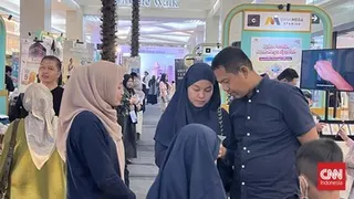 Pengunjung Puji Islamic Travel Connect 2026, Memilih Paket Umrah dengan Tenang