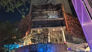 Kebakaran di Mal Nipah Makassar Berhasil Dipadamkan, Diduga Akibat Korsleting Lampu Neon Box