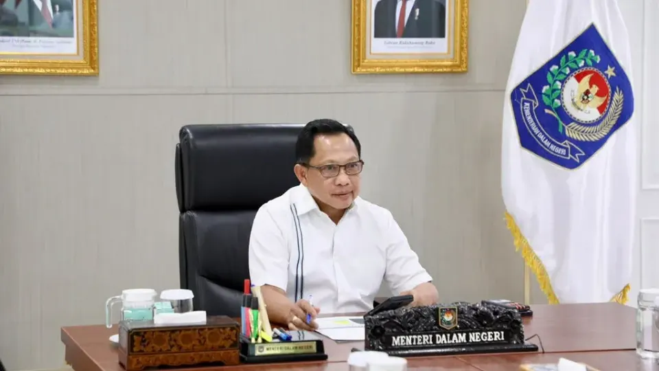 Mendagri Minta Pemda Terdampak Abu Vulkanik Gunung Anak Krakatau Perkuat Kewaspadaan