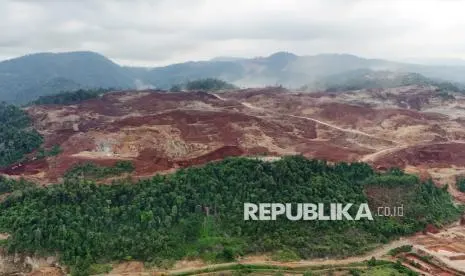 Pemerintah Siapkan Formulasi Insentif Mobil Listrik Berbaterai NMC untuk Perkuat Hilirisasi Nikel