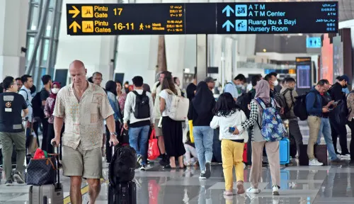 Bandara Soetta Masih Tutup, InJourney Kasih Opsi Bus Gratis ke 4 Kota