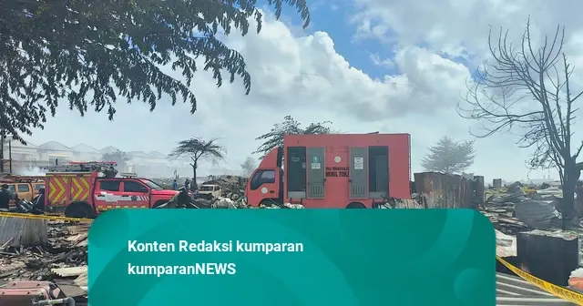 Dinsos Beri Bantuan ke 85 KK Korban Kebakaran Bedeng di Denpasar