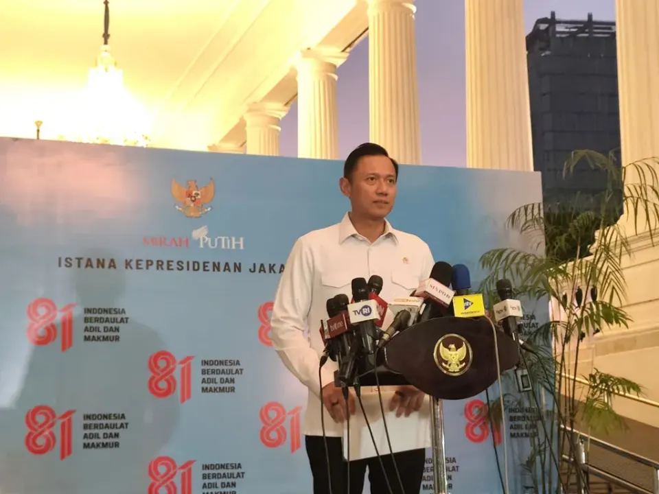 Menko AHY Desak Investigasi Menyeluruh atas Kebakaran KM Mutiara Sentosa di Perairan Madura