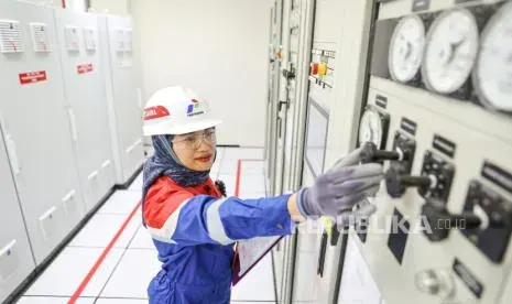 Program Lensa Energi Membantu Anak-Anak Kepulauan Seribu Melihat Dunia Lebih Jelas