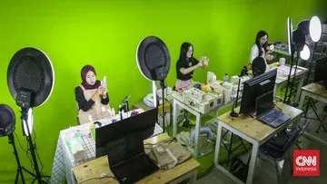 Bahaya Tersembunyi di Balik Tren Gen Z Beralih ke Sektor Kerja Informal