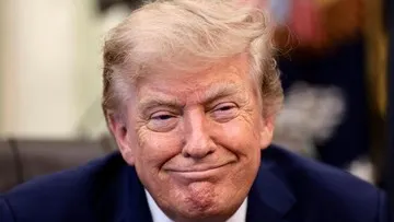 Trump Siapkan Investasi Rp 53,8 Triliun untuk Proyek Mineral Kritis dan Baterai Listrik