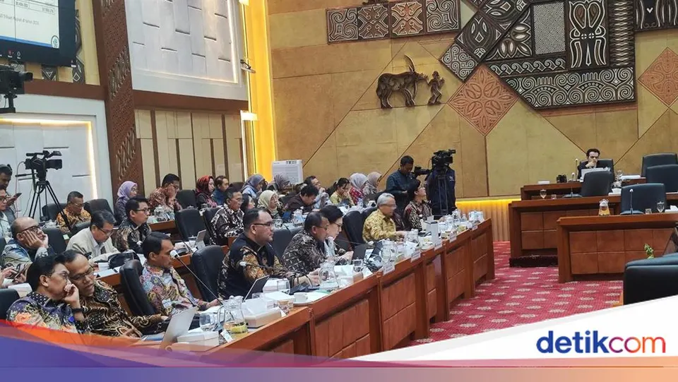 Pemerintah Matangkan Skema Penerapan Kelas Rawat Inap Standar BPJS Kesehatan
