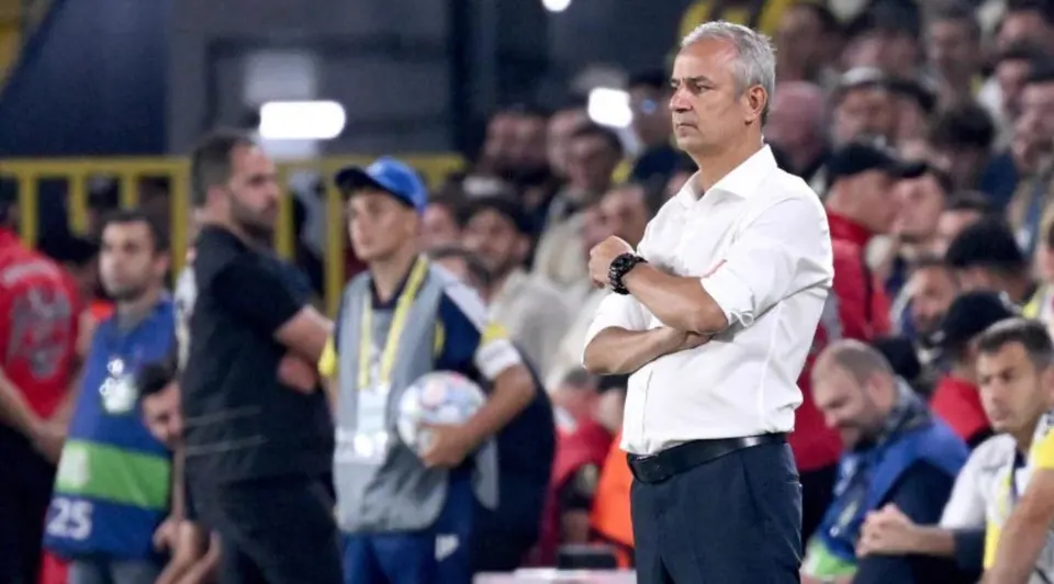 Ismail Kartal Mundur dari Fenerbahce Usai Laga UCL, Presiden Klub Menolak