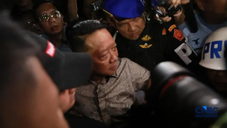 Mantan Jampidsus Febrie Adriansyah Resmi Ditahan di Rutan KPK Atas Kasus Pencucian Uang