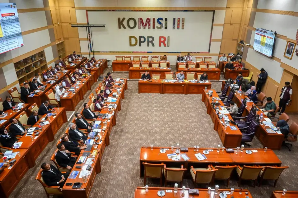 Calon Hakim Ad Hoc Tipikor Sudiyo Dorong Revisi UU Tipikor dalam Uji Kepatutan DPR