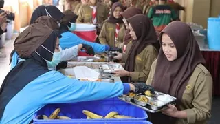 BGN Rancang Sistem Pemantauan Makan Bergizi Gratis Melalui NIK Anak