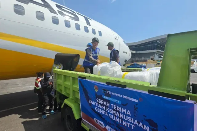 Freeport Salurkan Bantuan Kemanusiaan untuk Masyarakat Terdampak Gempa NTT