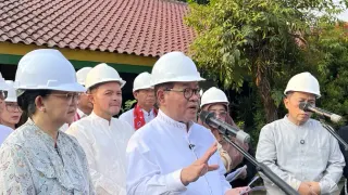 Gubernur DKI Jakarta Rencanakan Penertiban Pagar Berlebihan di Pusat Perbelanjaan