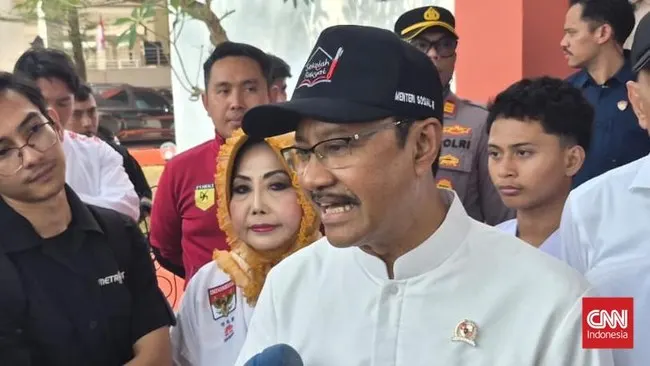 Gus Ipul Catat Lebih dari 1,4 Juta Penerima Bansos Terindikasi Main Judi Online